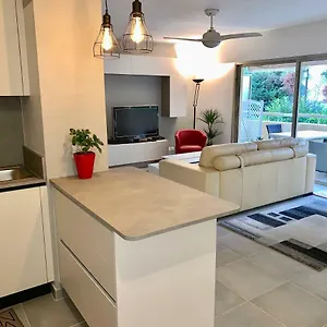 Appartement Juan Les Pins Center,1 Bedroom Apart, Pool, Antibes